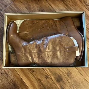 Womens cowboy boots